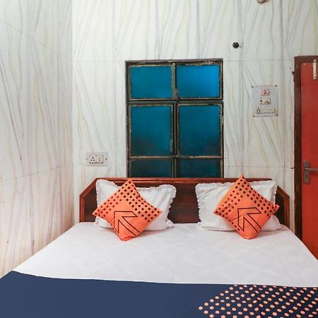 Spot On 67728 Ashish Guest House Jaunpur Exteriör bild